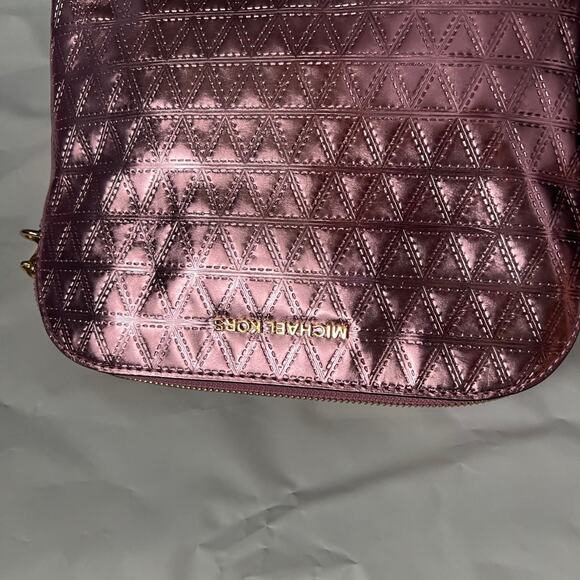 New Michael Kors metallic dome crossbody leather soft pink embossed $188 bag - Picture 4 of 9